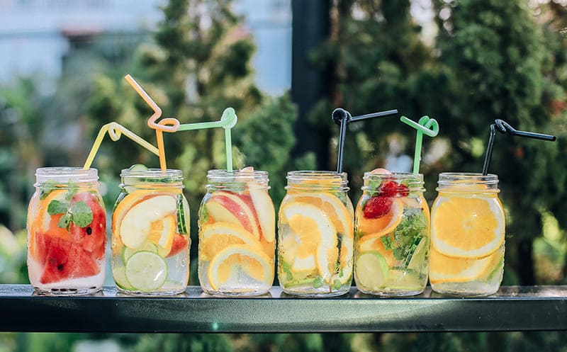 Water and other detox drinks for weight loss